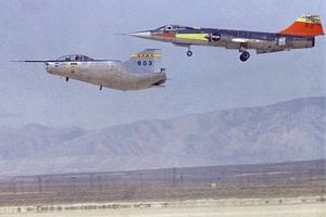 m2f104n.jpg