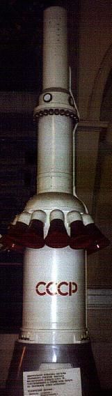 Soyuz escape rocket