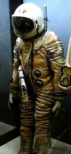 Yastreb space suit